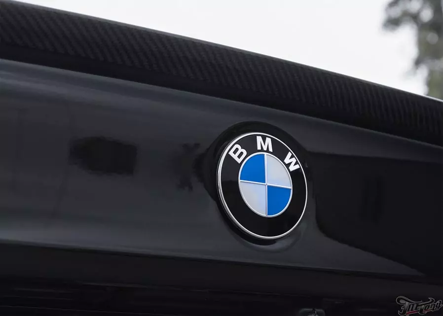 BMW 540i. Керамика и карбон